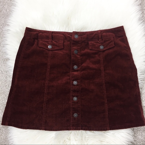 Mossimo Supply Co. Dresses & Skirts - 💛SALE💛Mossimo button up maroon skirt